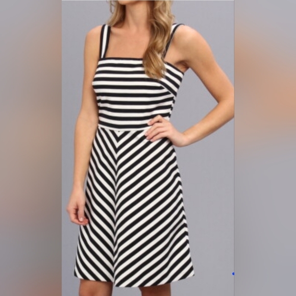 Michael Kors Miter Stripe Ponte Fit And Flare Midi Dress Navy And White Size 8 - Picture 1 of 9